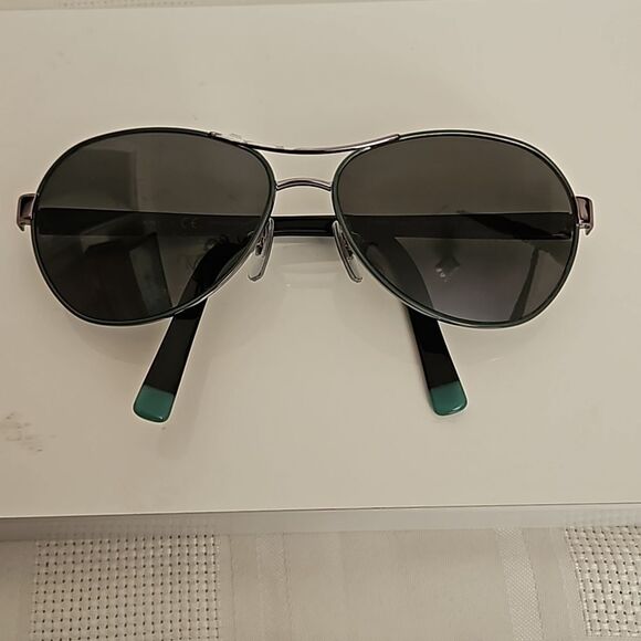 Dkny Women's Sunglasses Brown - Picture 7 of 16